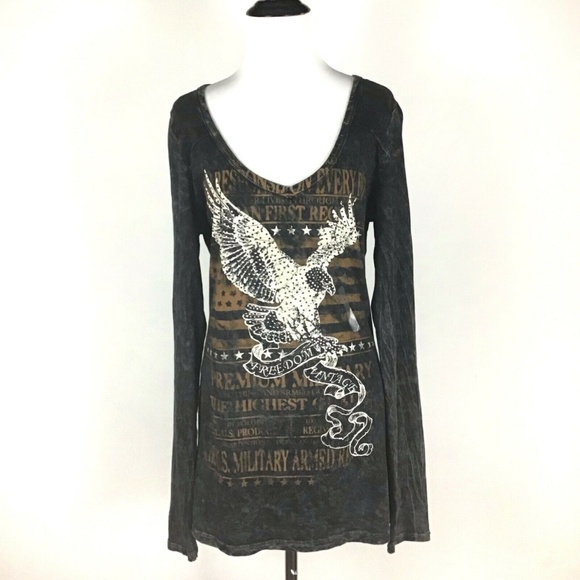 Daytrip Tops - 🦋Daytrip Eagle Rhinestone Mineral Wash Tshirt L